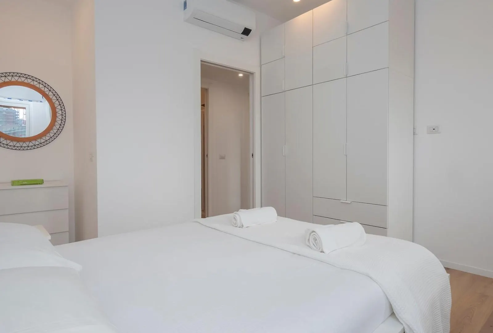 Ihost Flat - Giambellino 131-2 Apartment Milan